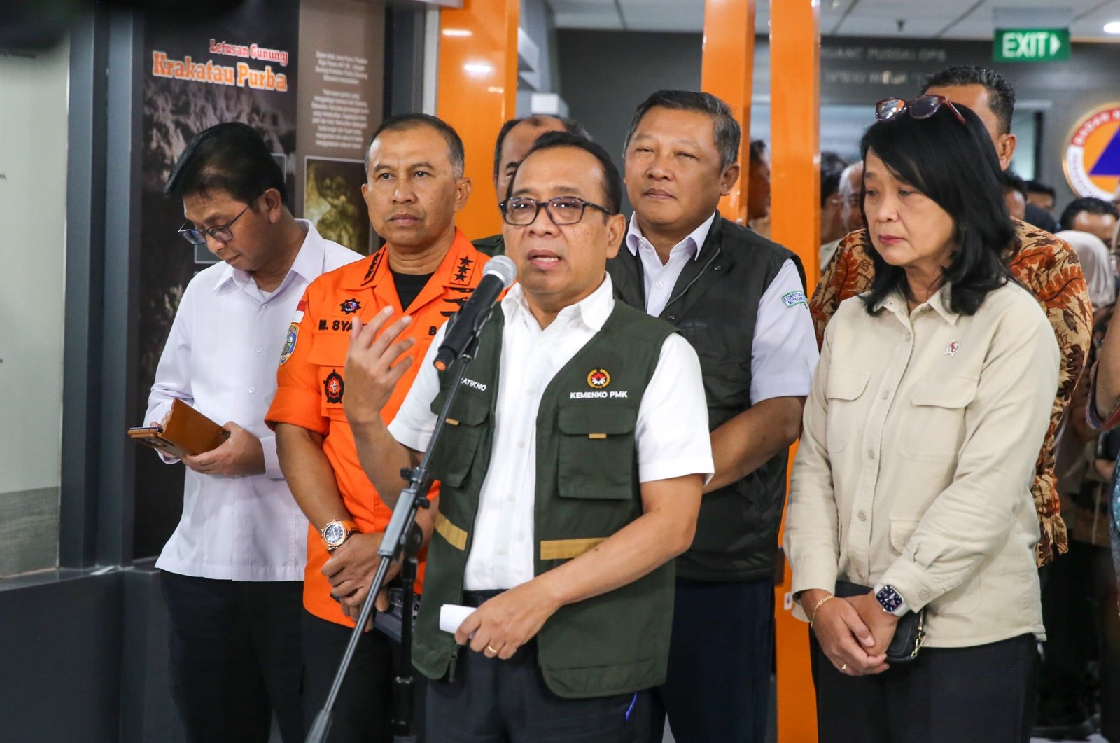 Pemerintah Targetkan Pemulihan Pendidikan Sumatra Awal Januari 2026