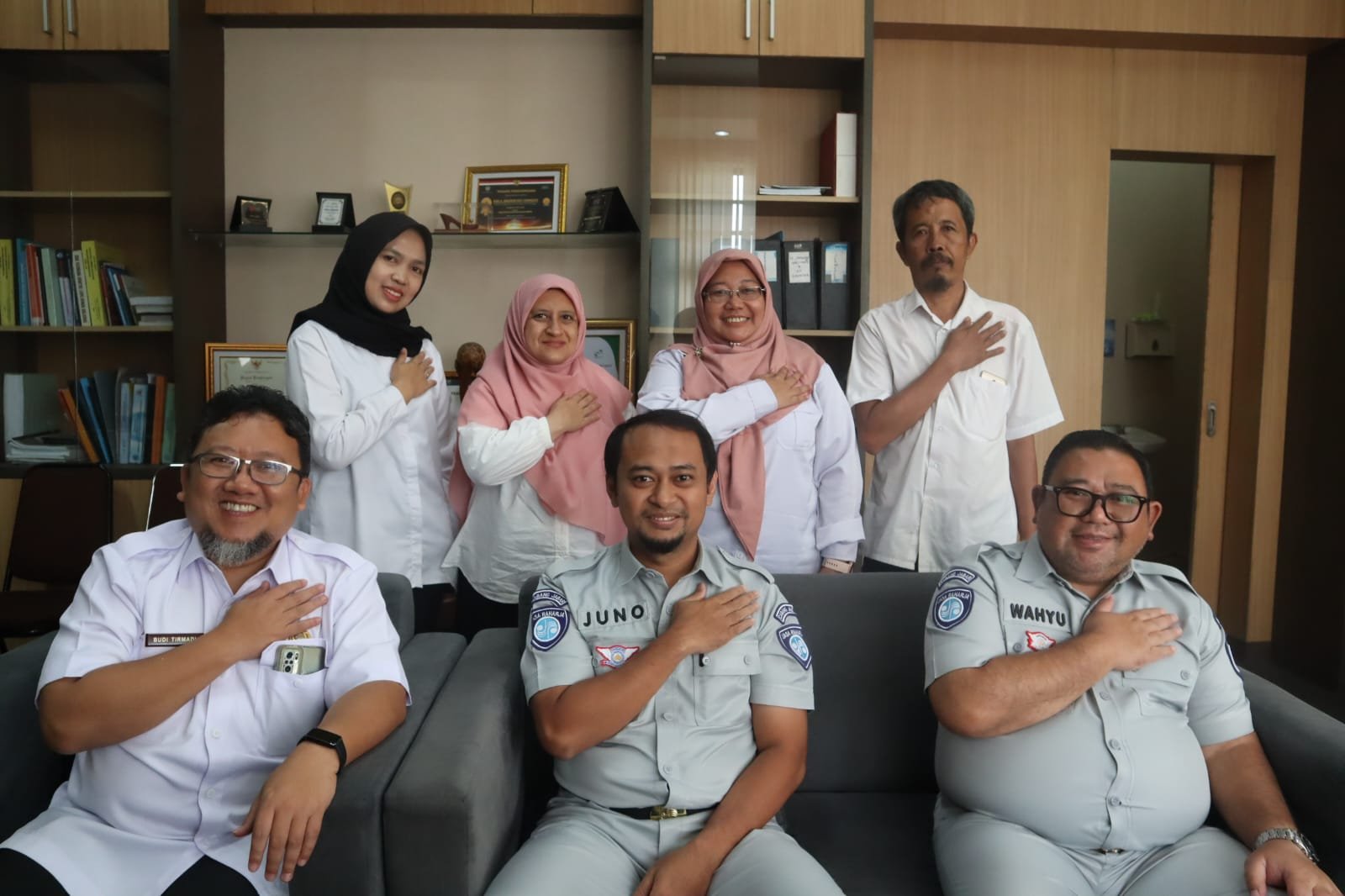 PT Jasa Raharja Laksanakan Anjangsana ke RSUD Dr. Soekardjo Sekaligus Pasca Bayar Tagihan Rumah Sakit Periode Januari 2025