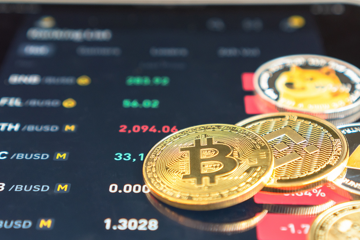 Pasar Kripto Melemah: Bitcoin dan Ether Terpukul Isu Tarif Trump