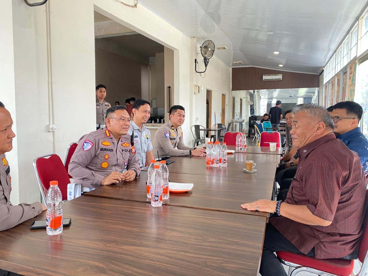 Jasa Raharja Mamuju Melaksanakan Silaturahmi dan Sharing Strategi Peningkatan Pendapatan serta Penurunan Angka Kecelakaan