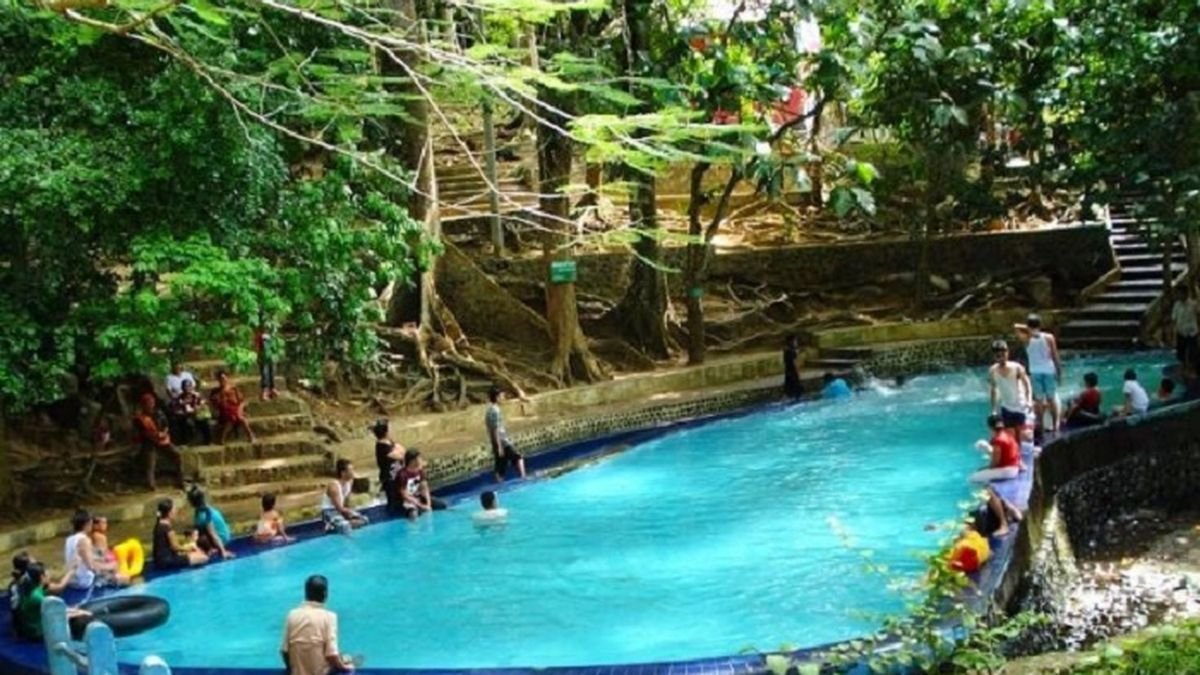 6 Spot Wisata Viral di Cirebon Cocok untuk Liburan dan Foto Instagram