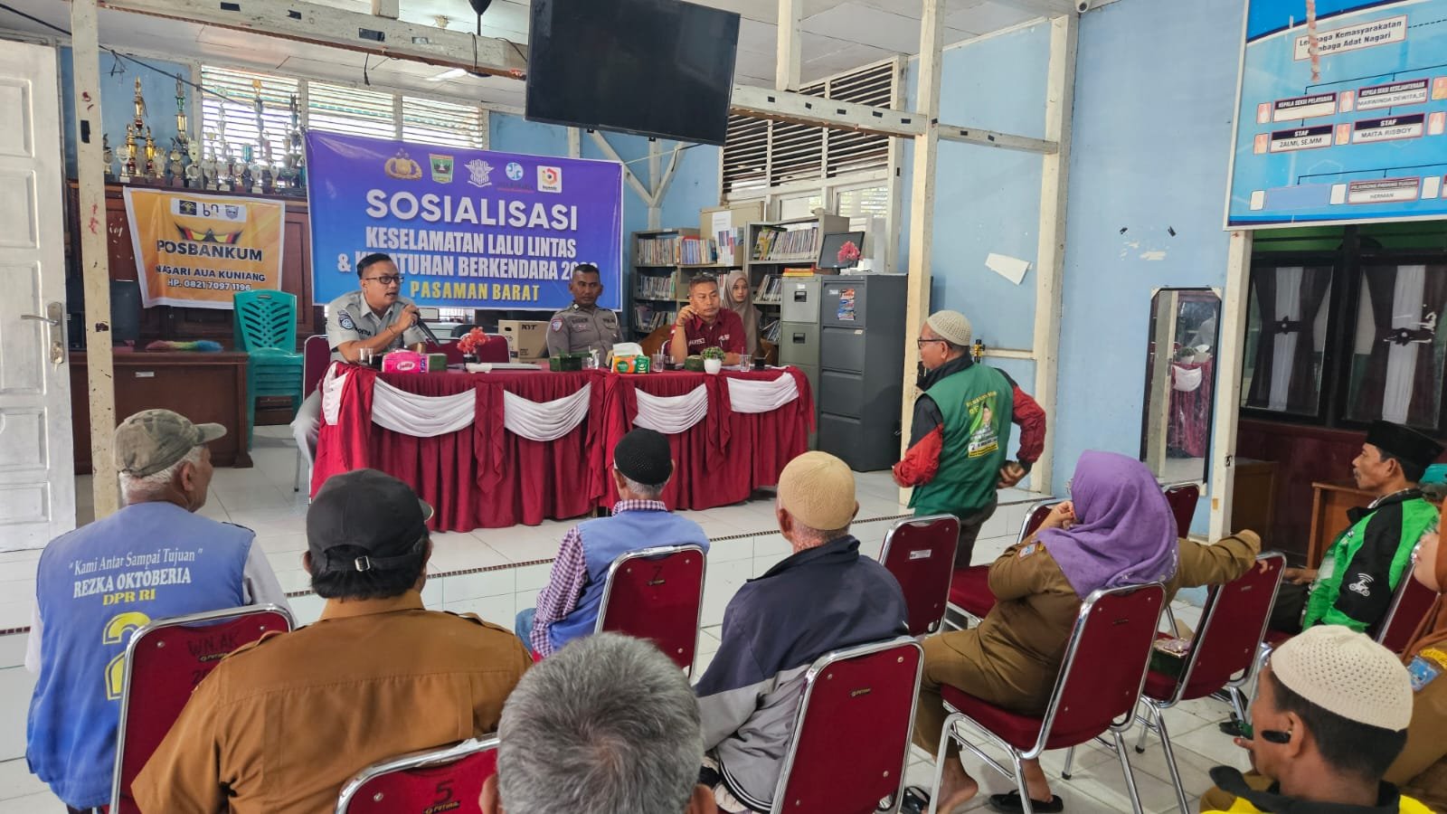 Datangi Nagari Aua Kuning, Jasa Raharja Bukittinggi Ajak Warga Pasaman Barat Tertib Berkendara dan Taat Pajak