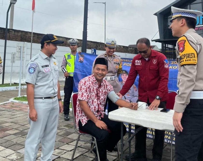 Jasa Raharja Kantor Wilayah Banten Berpartisipasi dalam Kegiatan Rampcheck Kendaraan Angkutan Umum di Wilayah Kota Serang