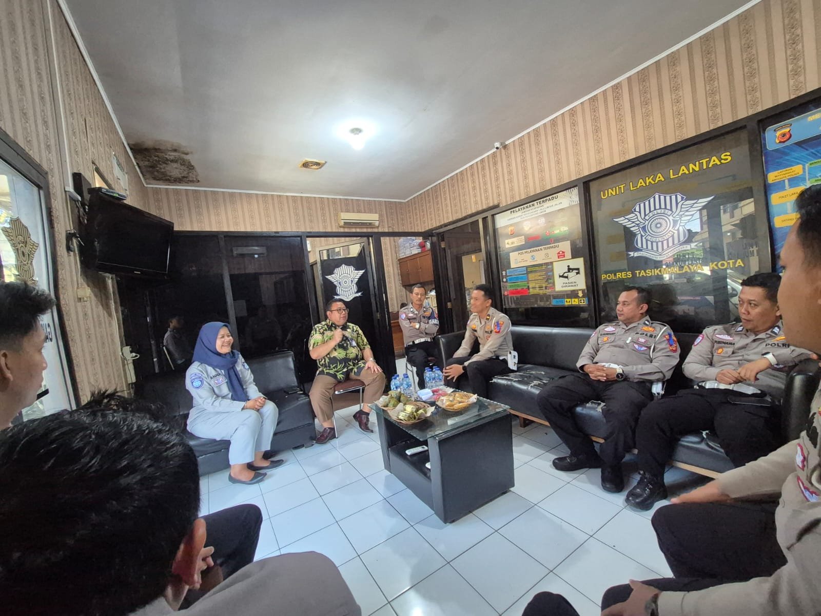 PT Jasa Raharja Laksanakan Anjangsana ke Unit Gakkum Polres Kota Tasikmalaya, Dorong Percepatan LP IRSMS dan Kepatuhan PKB dan SWDKLLJ