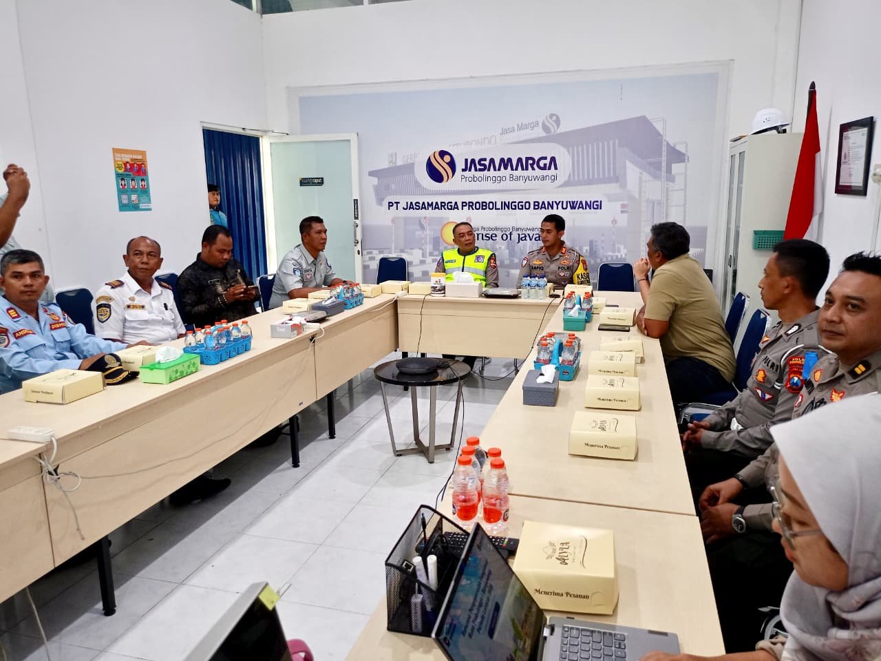 Jasa Raharja hadiri Rapat Koordinasi FKLL Bahas terkait Kesiapan Pengamanan Idul Fitri 2026 dan Survey Jalur Tol Probolinggo Banyuwangi 