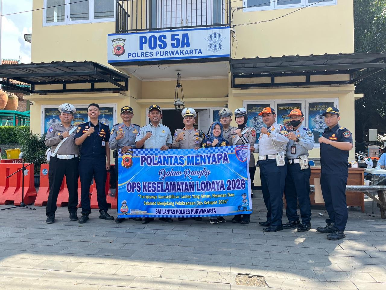 Wujudkan Kamseltibcar Lantas Jelang Ramadhan dan Idul Fitri, Polres Purwakarta Gelar Ramp Check dan Pemeriksaan Kesehatan Gratis di Pos Lalu Lintas Ciganea