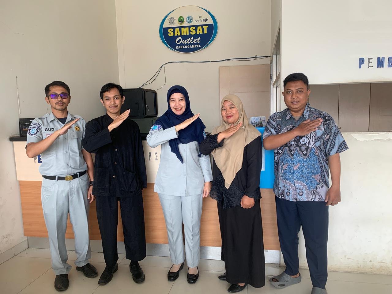 Tingkatkan Kualitas Layanan, Kepala Jasa Raharja Indramayu Tinjau Samsat Outlet Karangampel