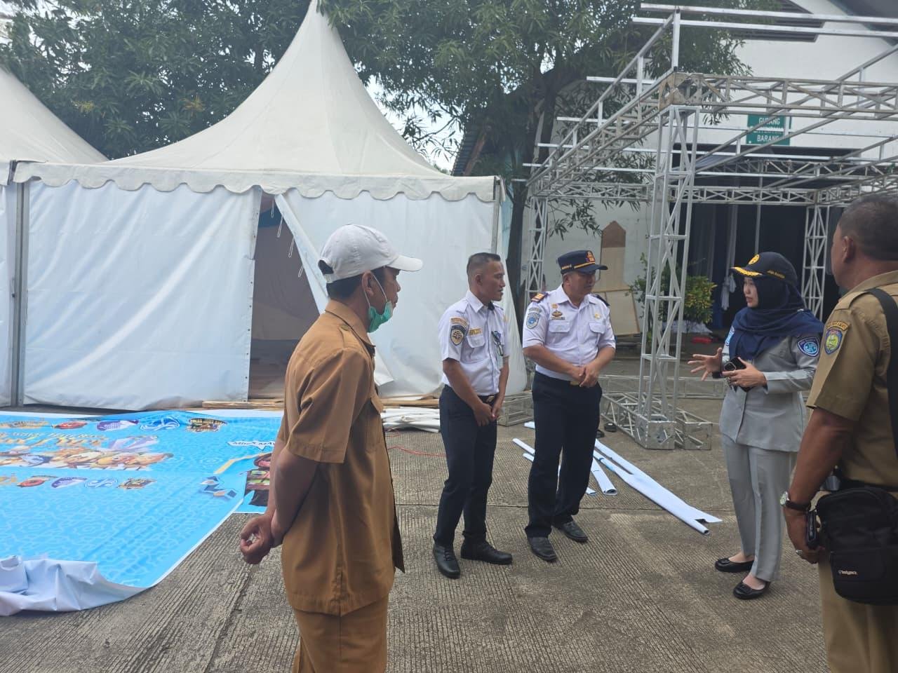 Kepala Cabang Jasa Raharja Indramayu Tinjau Progress Pembangunan Pos Pelayanan Terpadu di Jembatan Timbang Losarang