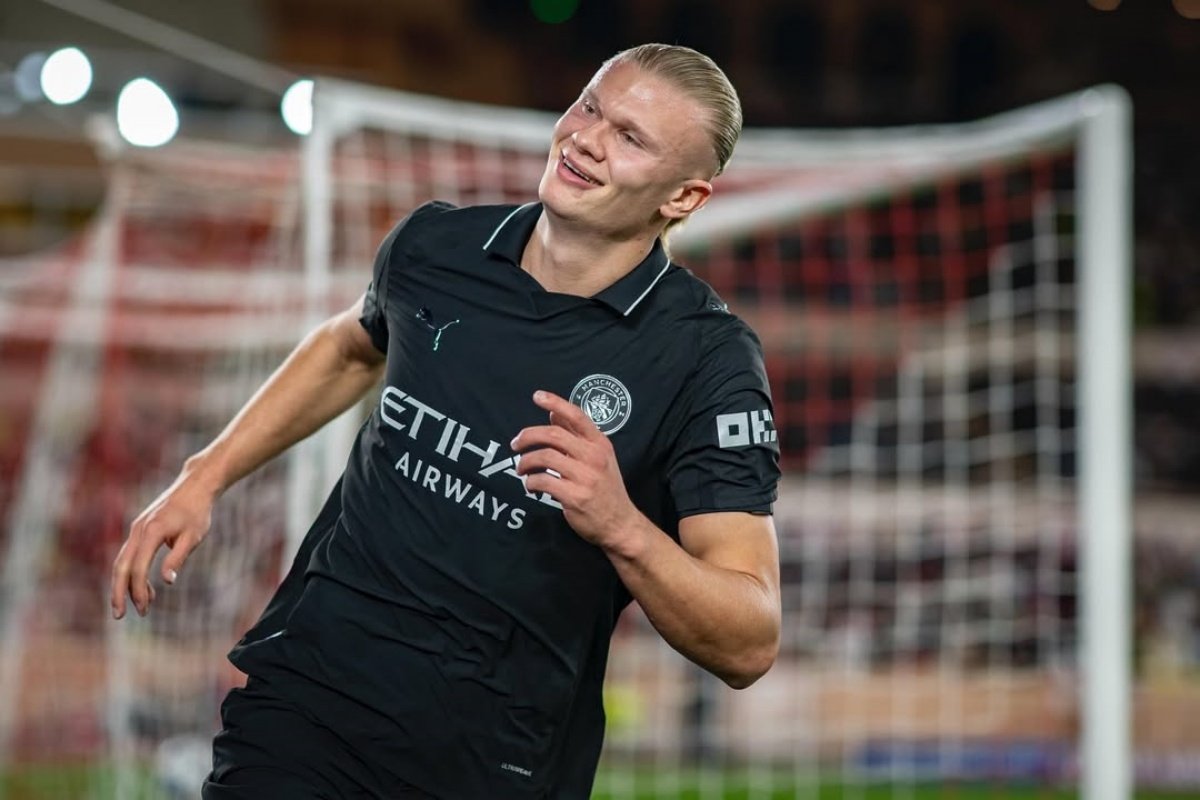 Rumor Transfer Haaland ke Barcelona Ditepis Agen