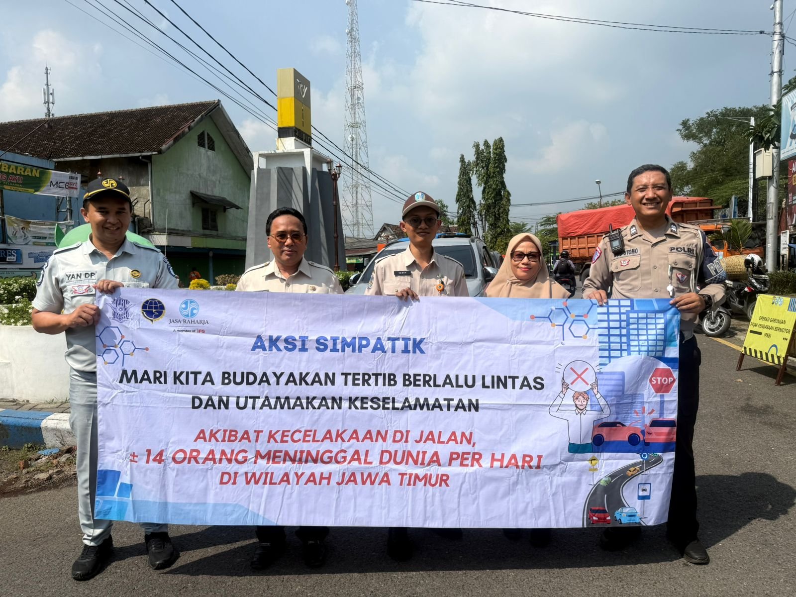 Dorong Keselamatan Lalu Lintas, Jasa Raharja Laksanakan Aksi Simpatik dan Operasi Gabungan.