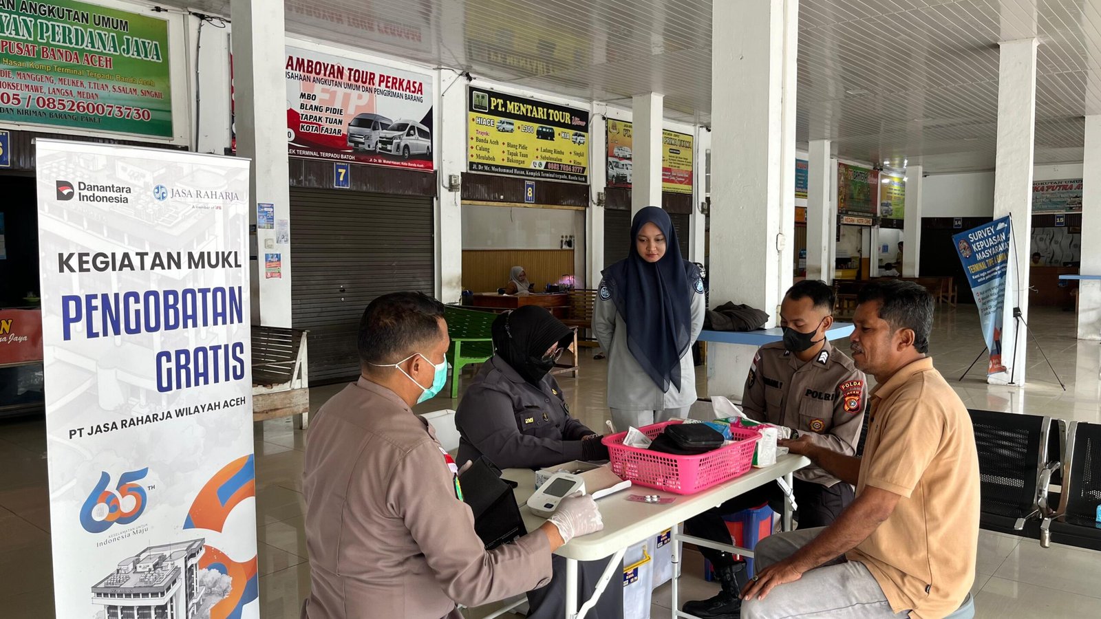 Jasa Raharja Aceh Gelar Pengobatan Gratis Di Terminal Batoh