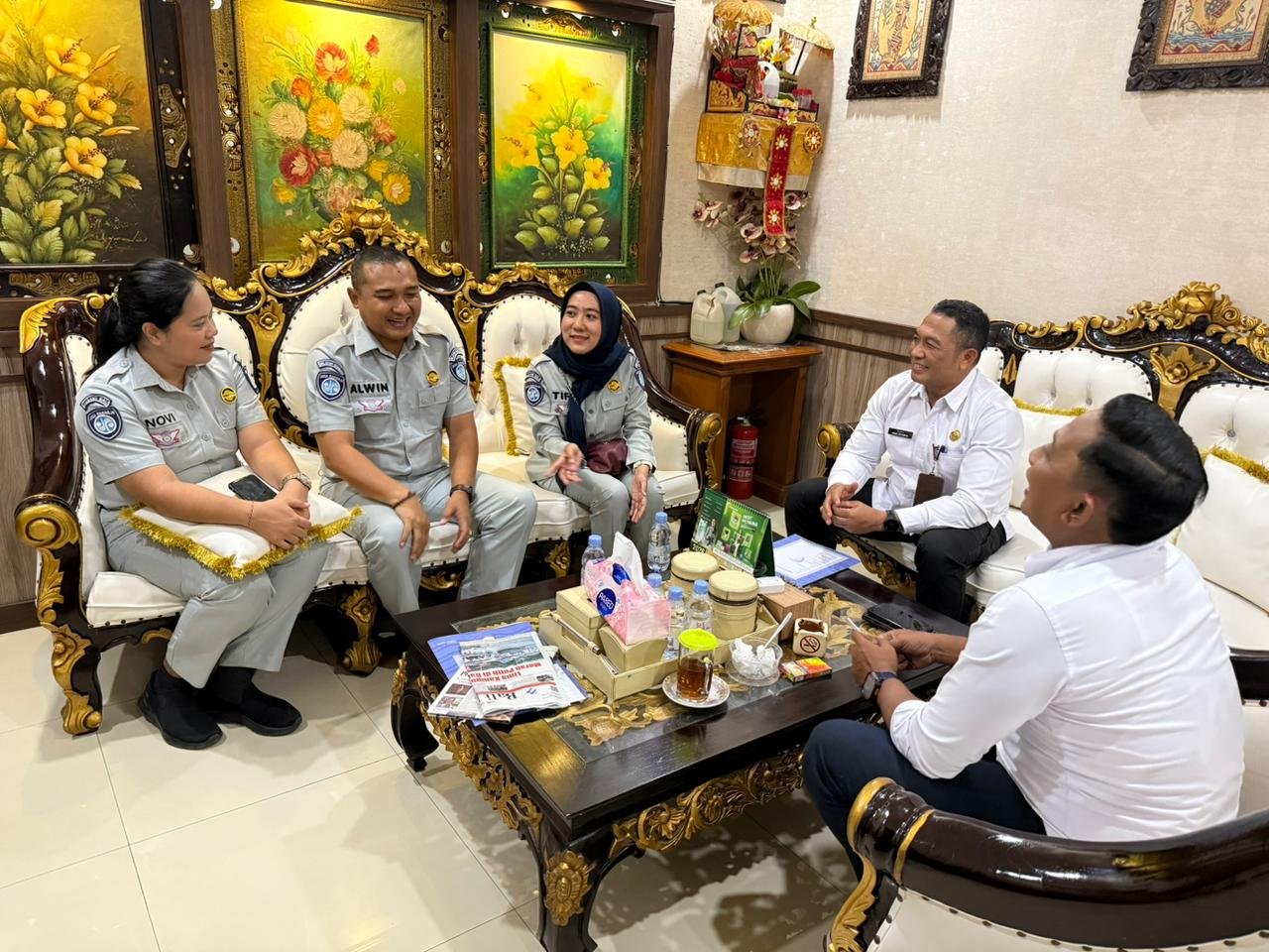 Jasa Raharja Wilayah Bali Perkuat Kolaborasi Bersama UPTD Denpasar untuk Tingkatkan Kepatuhan Pembayaran PKB dan SWDKLLJ