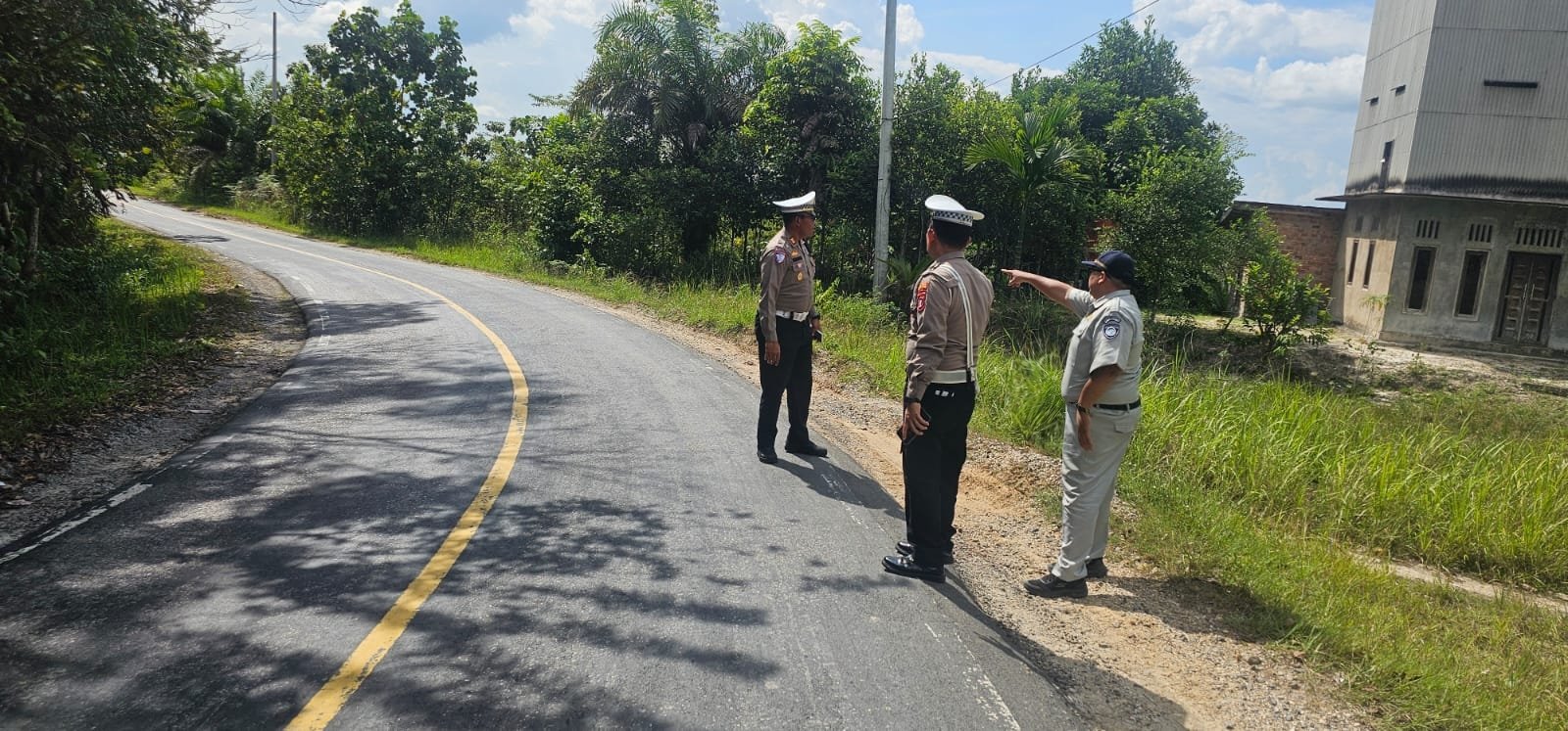 Cegah Kecelakaan, Jasa Raharja Kalteng dan Satlantas Barito Utara Petakan Titik Rawan di Gunung Timang