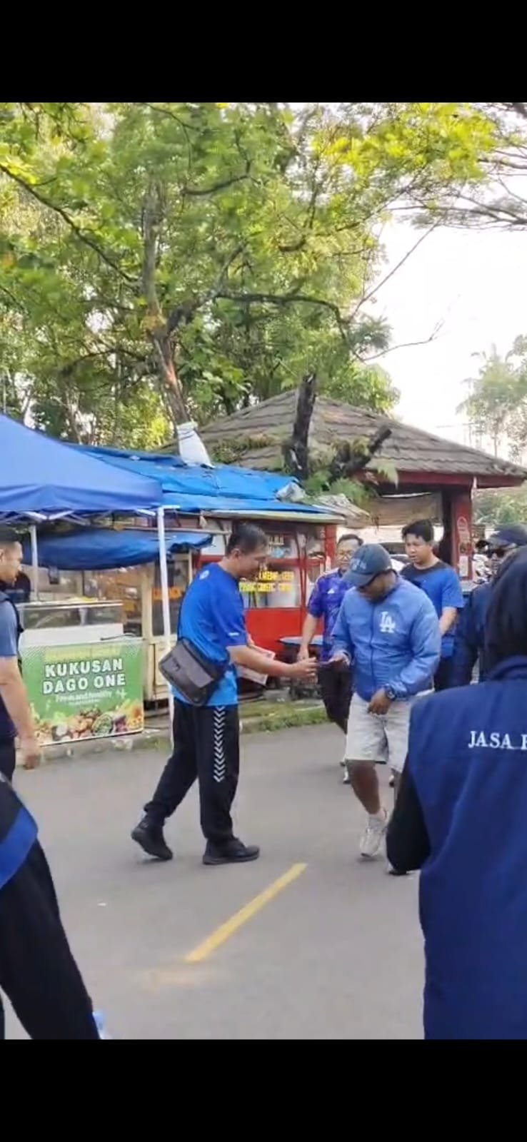 Jasa Raharja Gelar Sosialisasi dan Pembagian Flyer Gebyar Kepatuhan Wajib Pajak Kendaraan di Lapangan Dadaha Kota Tasikmalaya