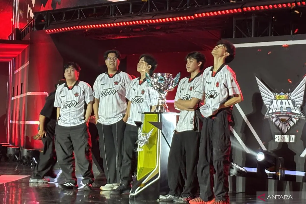 BTR Juara MPL ID Season 17 Usai Tumbangkan ONIC 4-1 di Grand Final