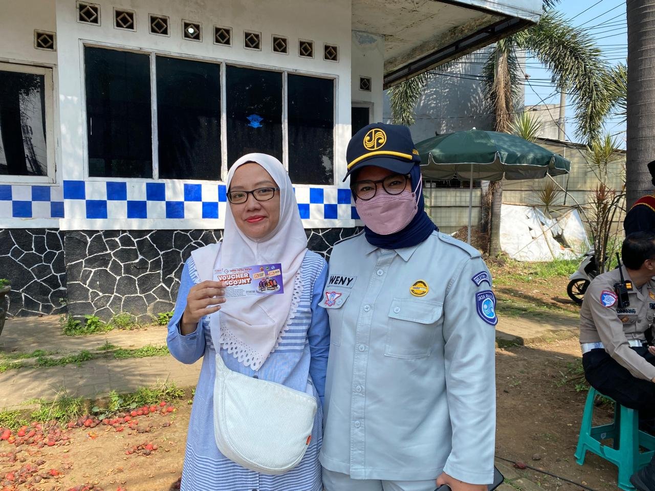Jasa Raharja Samsat Rancaekek Ikuti Operasi Gabungan dan Berikan Apresiasi kepada Wajib Pajak
