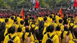 Lalu Lintas Semanggi Terdampak Demo, Jalan Layang Ditutup Sementara