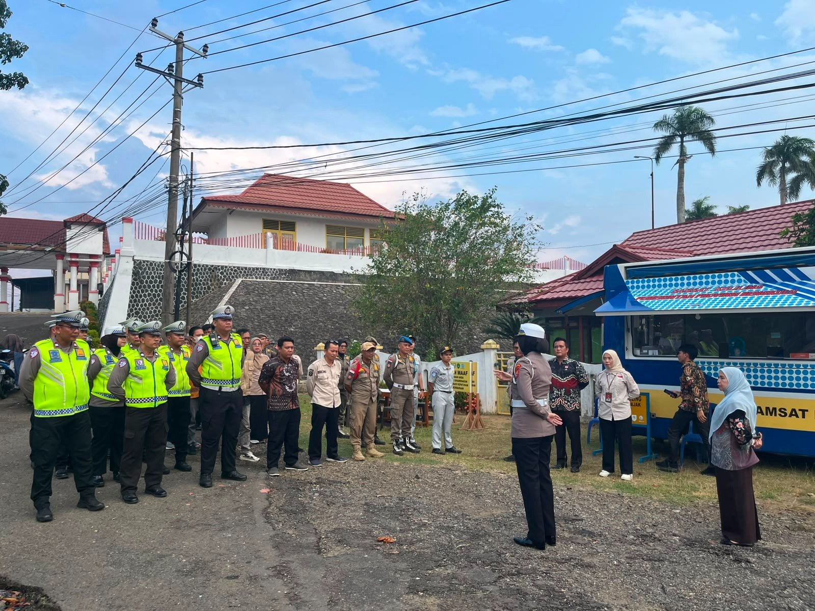 Jasa Raharja Bersama Tim Pembina Samsat Gencarkan Sosialisasi Kepatuhan Pajak Kendaraan dan Program Diskon Mutasi di Kota Bengkulu