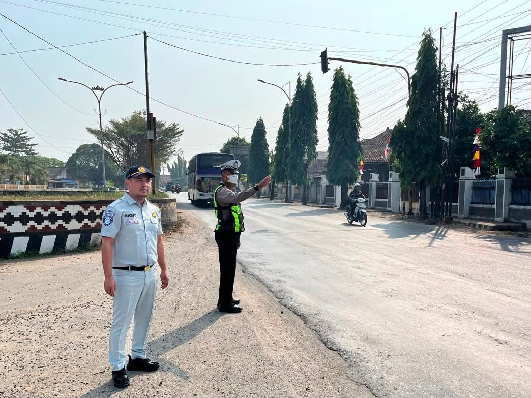 Opsgab dan Gatur Pagi, Jasa Raharja Lampung bersama Satlantas Gunung Sugih Perkuat Kepatuhan Berlalu Lintas