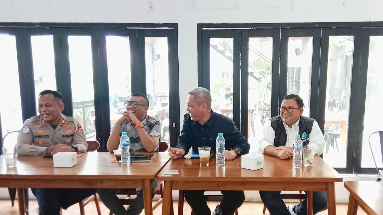Jasa Raharja Tasikmalaya Bersama Tim Pembina Samsat Kota Banjar Laksanakan Anev Pendapatan Triwulan III dan Evaluasi KTMDU