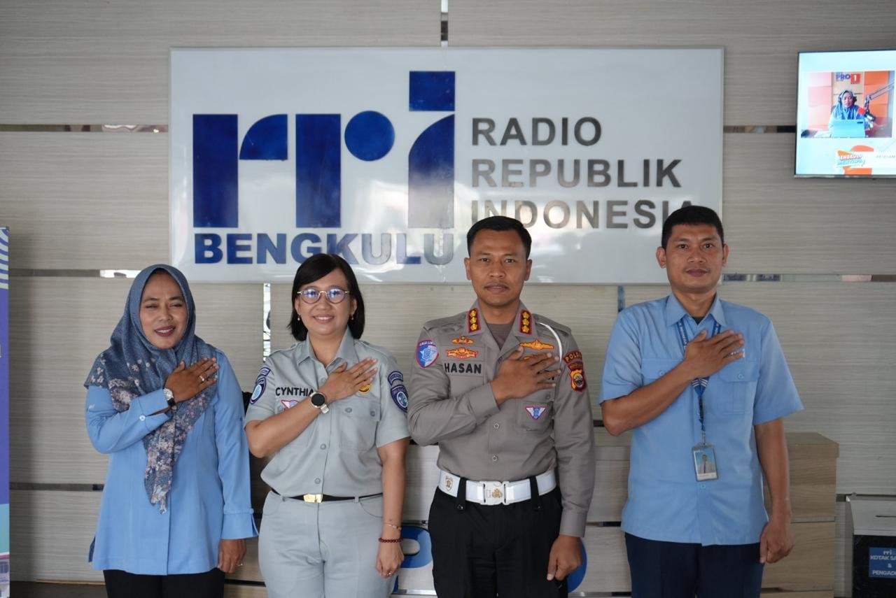 Bukan Sekadar Menyapa, PT Jasa Raharja (Persero) Kanwil Bengkulu dan Ditlantas Polda Bengkulu Bawa Pesan Keselamatan di RRI