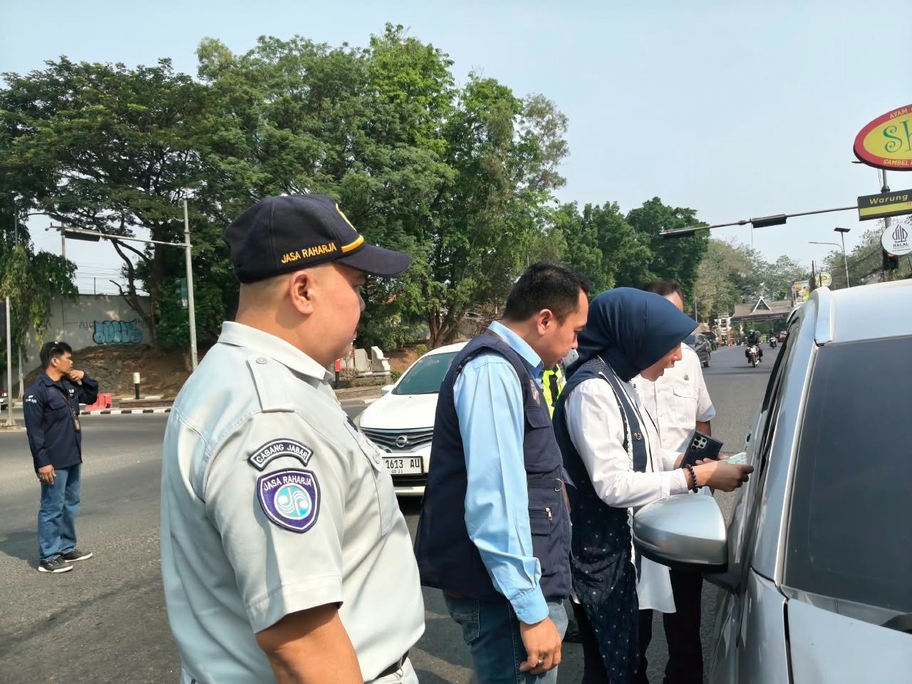 Jasa Raharja Dukung Operasi Pemeriksaan Pajak Kendaraan Bermotor di Pospol Ciganea, Dorong Kepatuhan Pajak dan Permudah Pembayaran di Lokasi