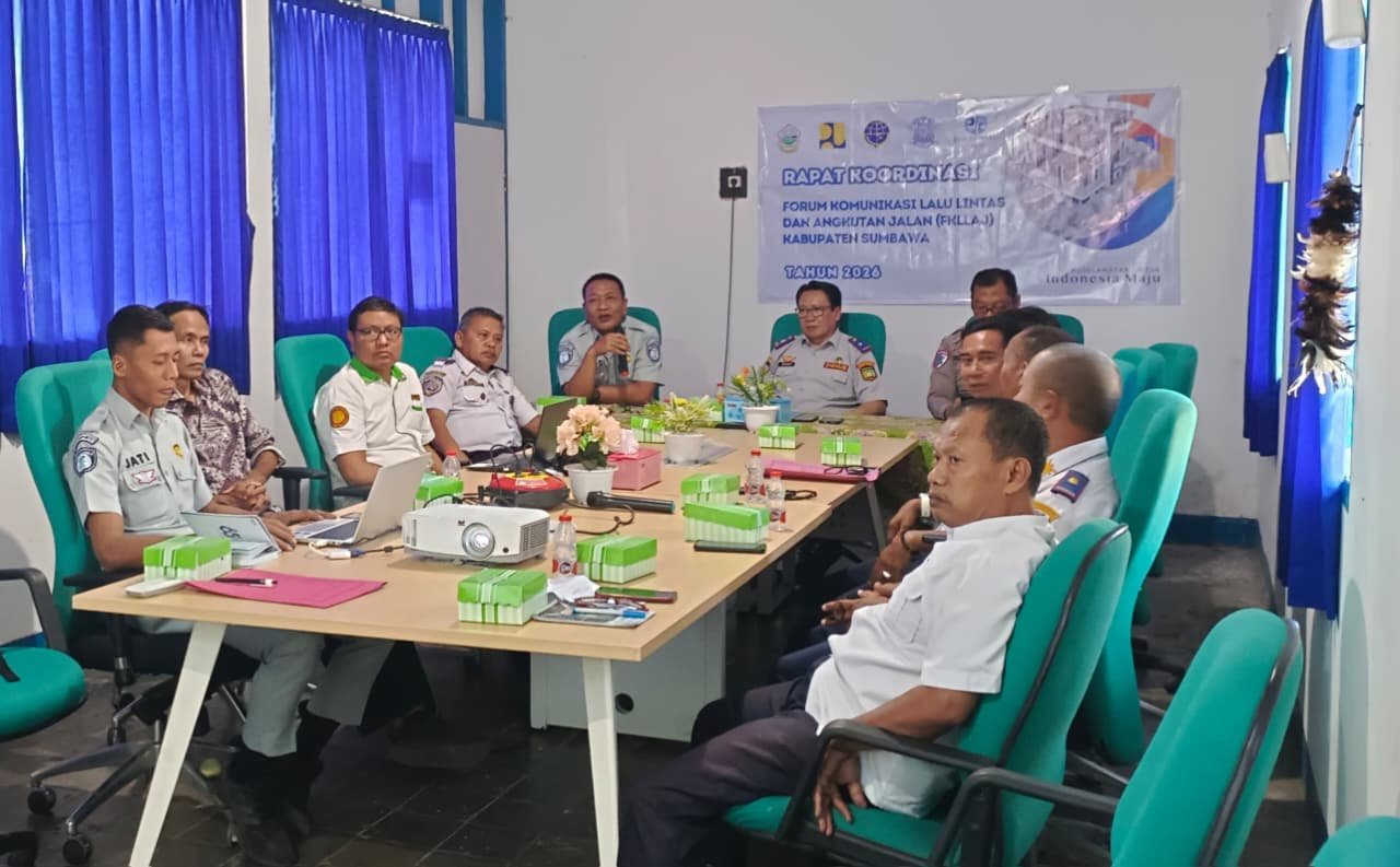 Jasa Raharja Sumbawa Perkuat Sinergi Keselamatan melalui Rapat FKLL di Terminal Sumer Payung