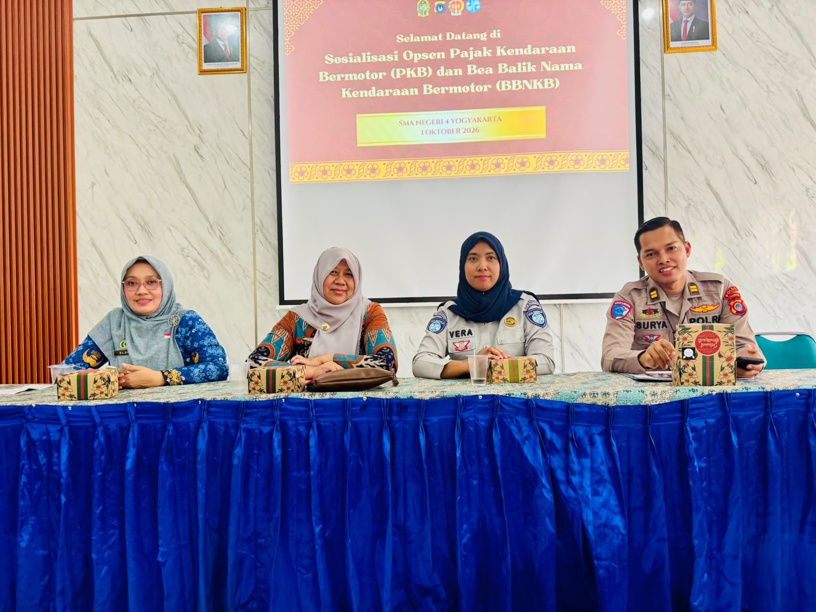 Siswa SMAN 4 Yogyakarta Kenali Manfaat Pajak Kendaraan dan Keselamatan Berlalu Lintas