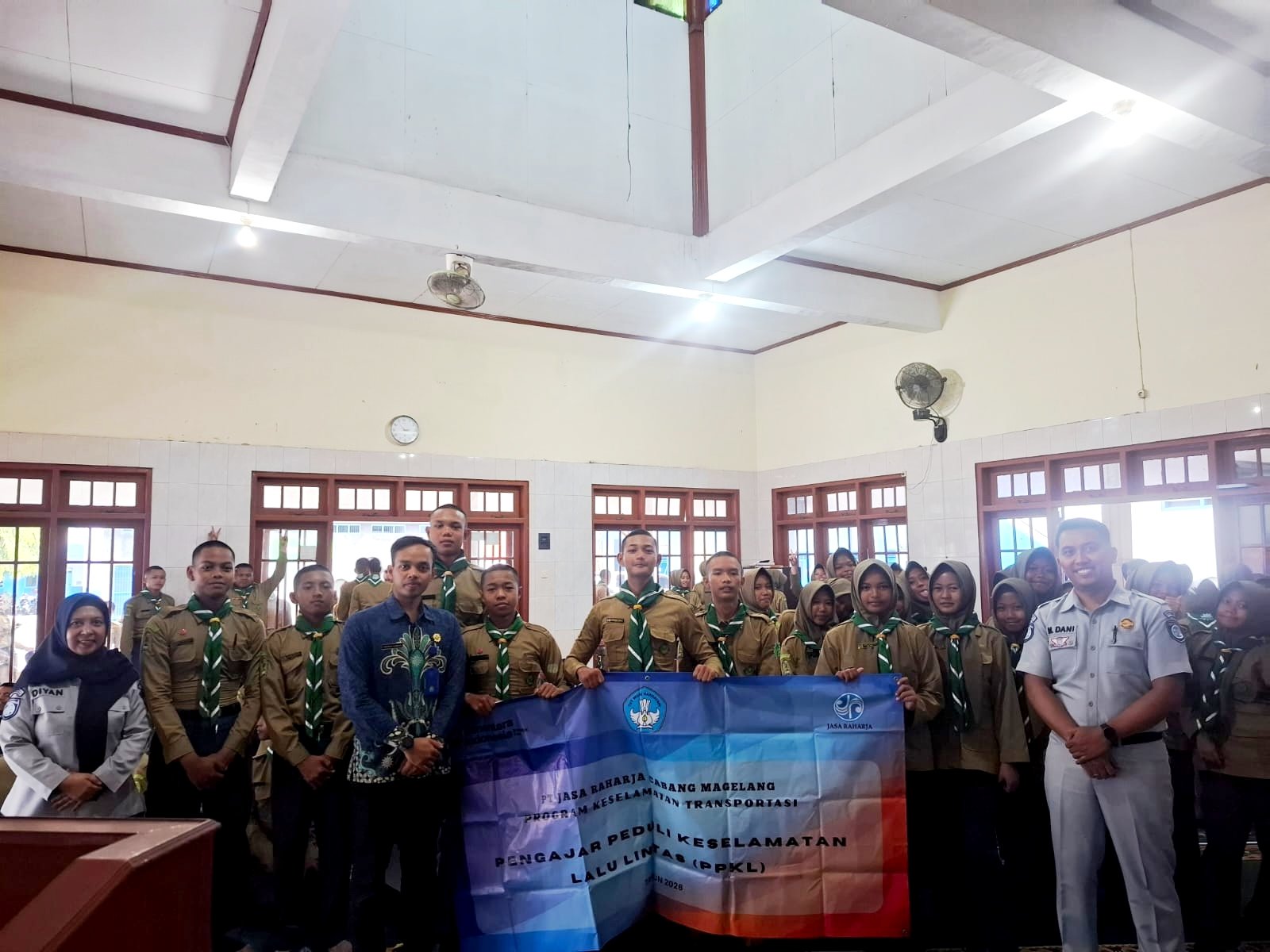 Jasa Raharja Cabang Magelang Laksanakan Pengajar Peduli Keselamatan Lalu Lintas Di SMK Muhammadiyah 2 Mertoyudan Kabupaten Magelang